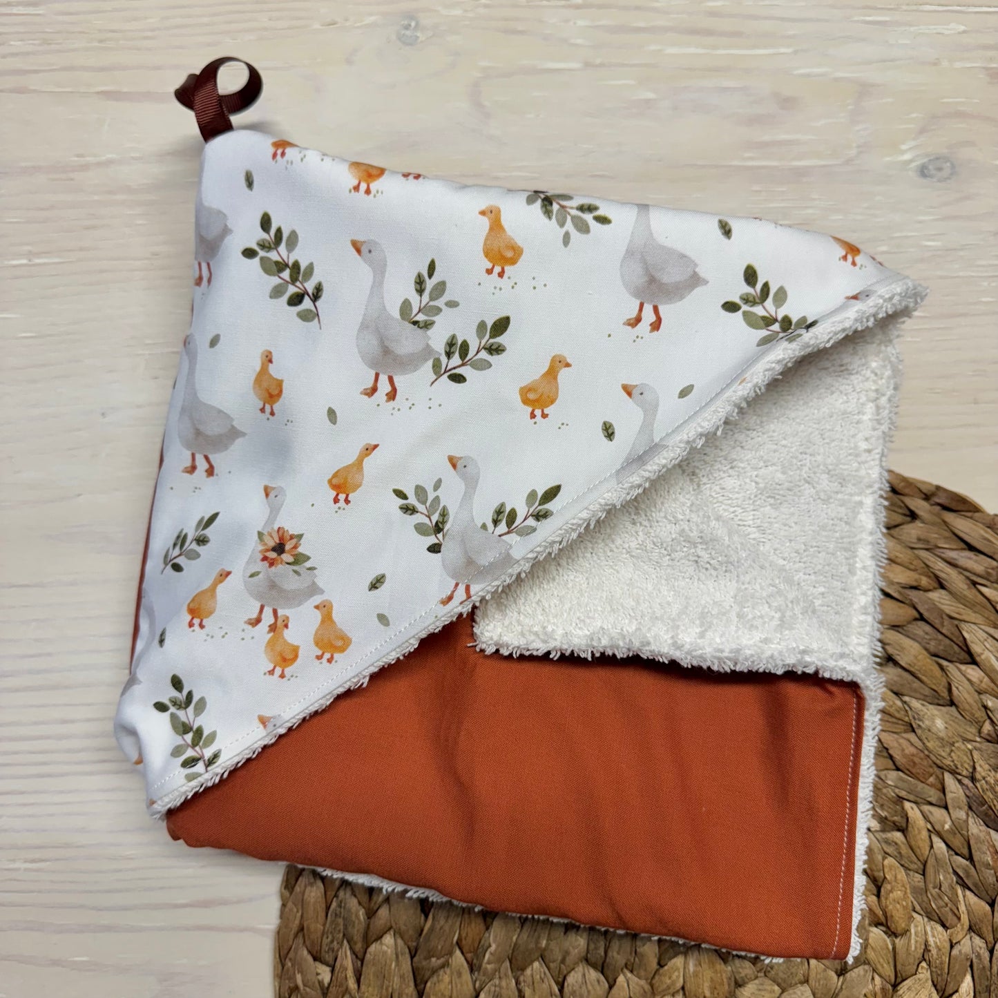 Prête à partir ! Sortie de bain, serviette de bain, intérieur en ratine absorbante.