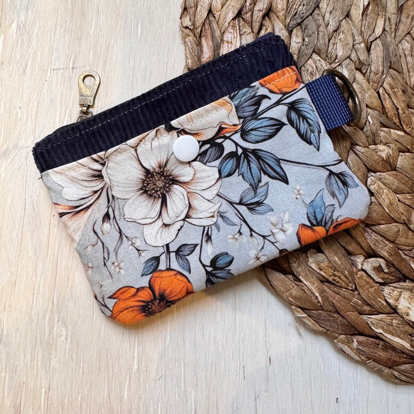 Coin purse, mini pouch for small items