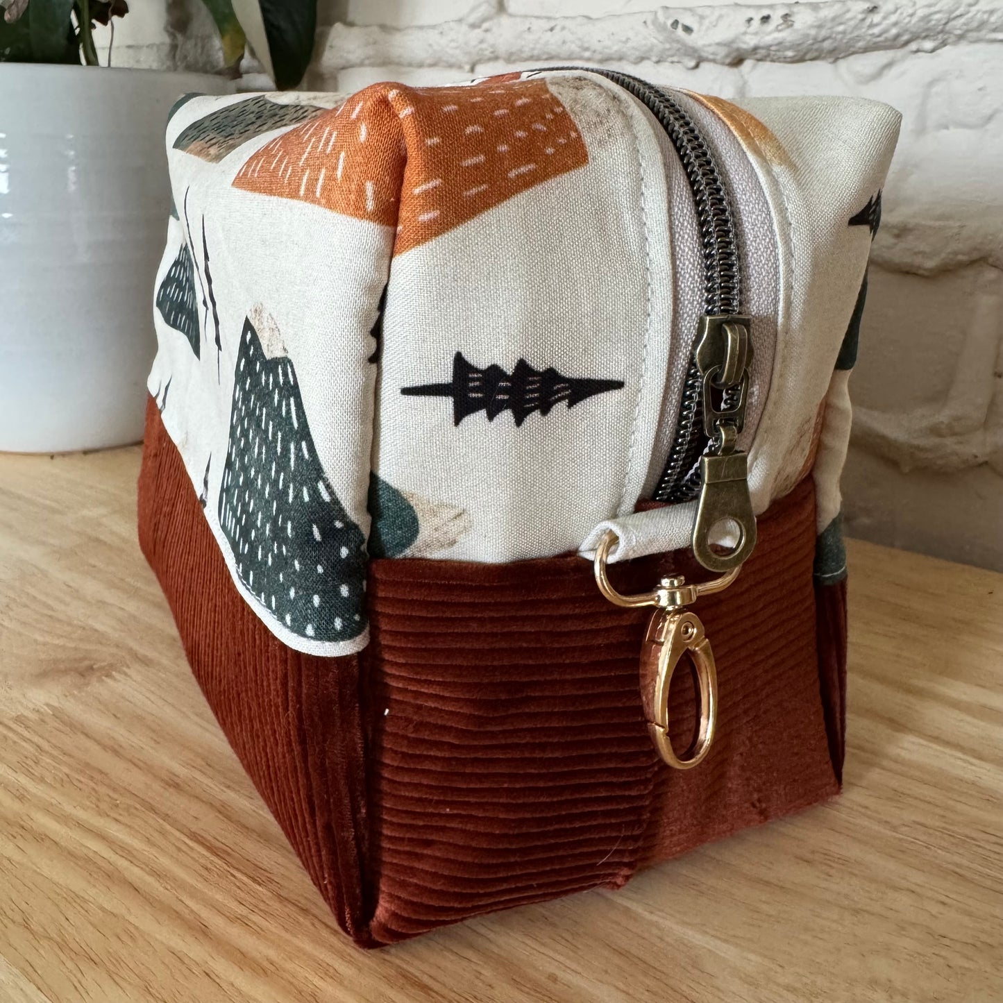 Grande Trousse à maquillage, médicaments, produits de soin... avec fermeture éclair, extérieur matelassé et intérieur en coton Canvas, en stock prêtes à partir !