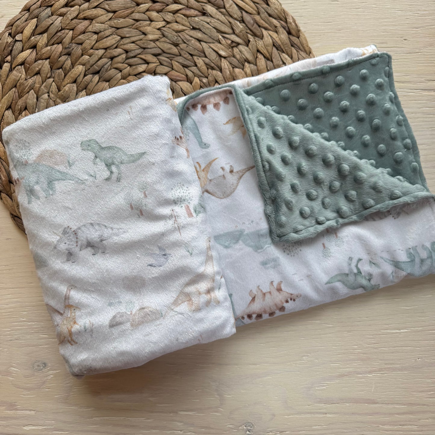 Doudou Douce des 2 cotés PRÊTES À PARTIR,   minky (peluche) imprimé devant et arrière minky ou fourrure