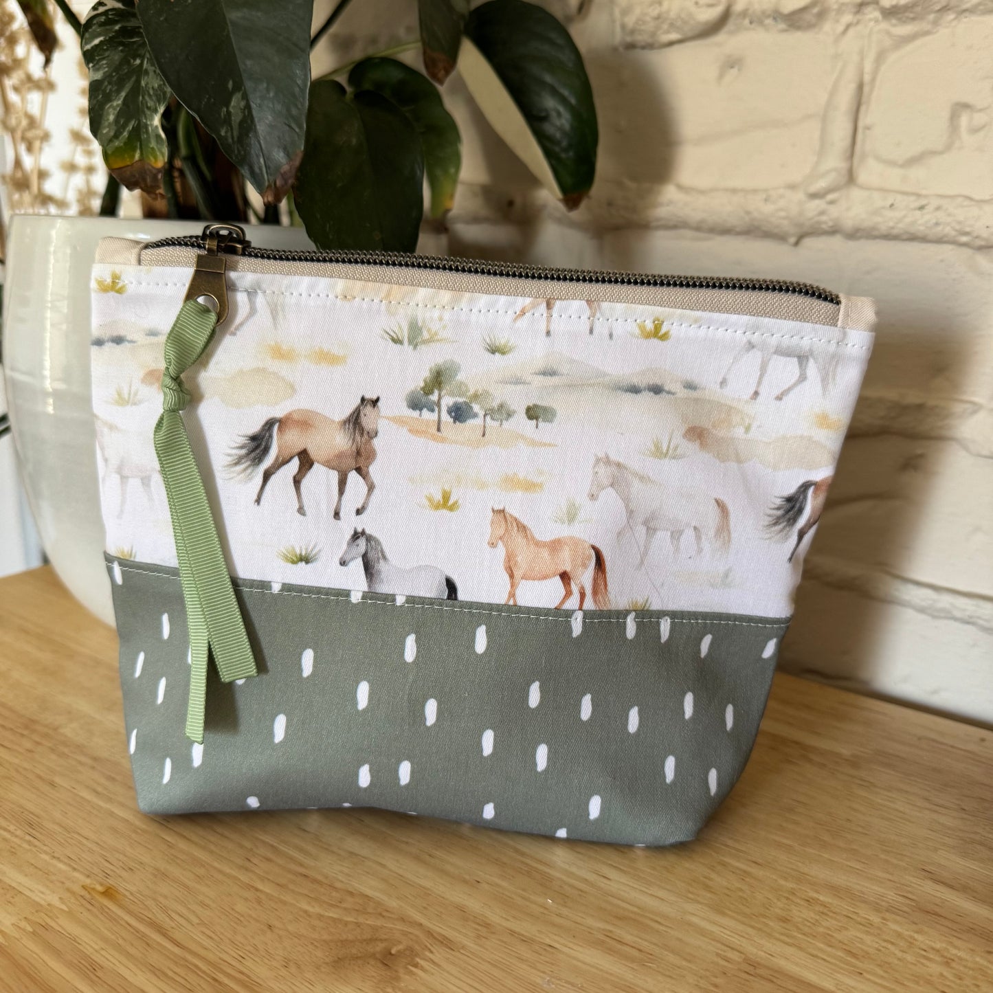 Prêtes à partir ! Trousses, pochettes multi-usage, parfaite pour produits de bébé, maquillage, médicaments...