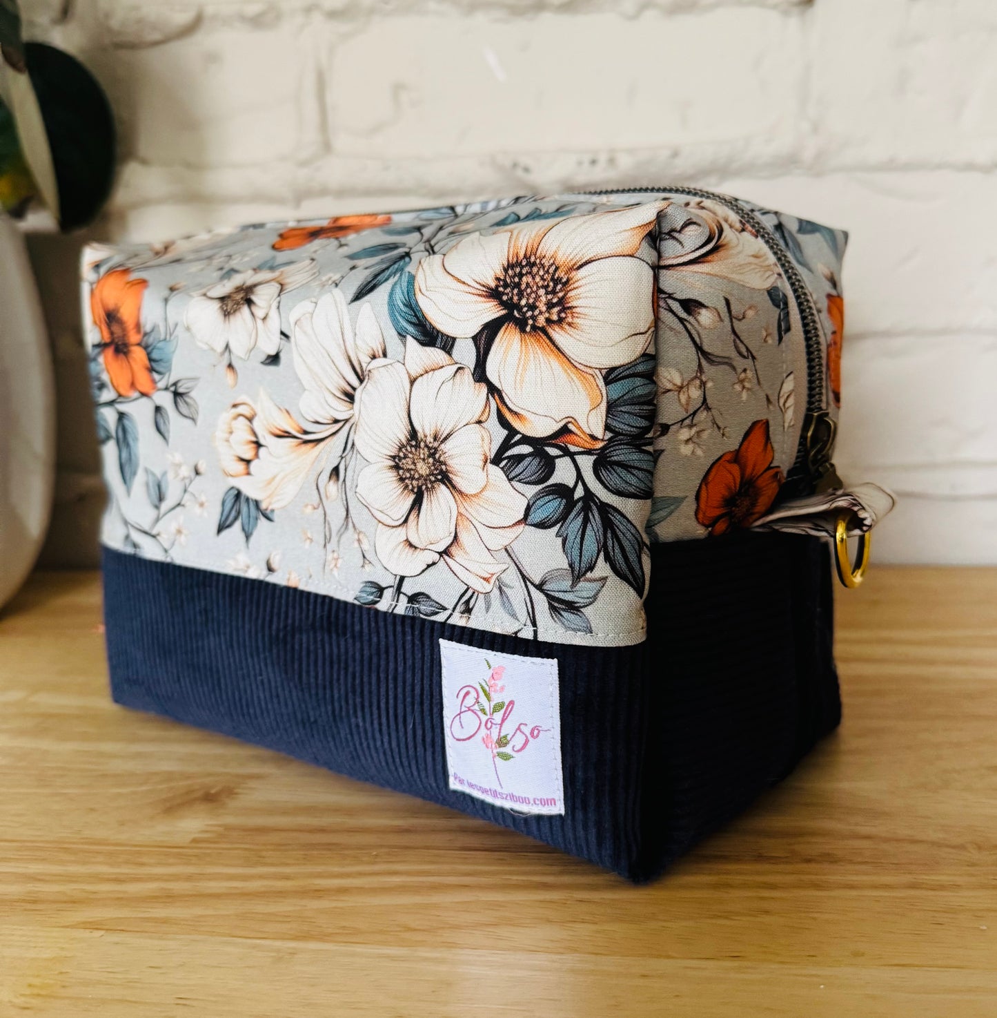 Grande Trousse à maquillage, médicaments, produits de soin... avec fermeture éclair, extérieur matelassé et intérieur en coton Canvas, en stock prêtes à partir !