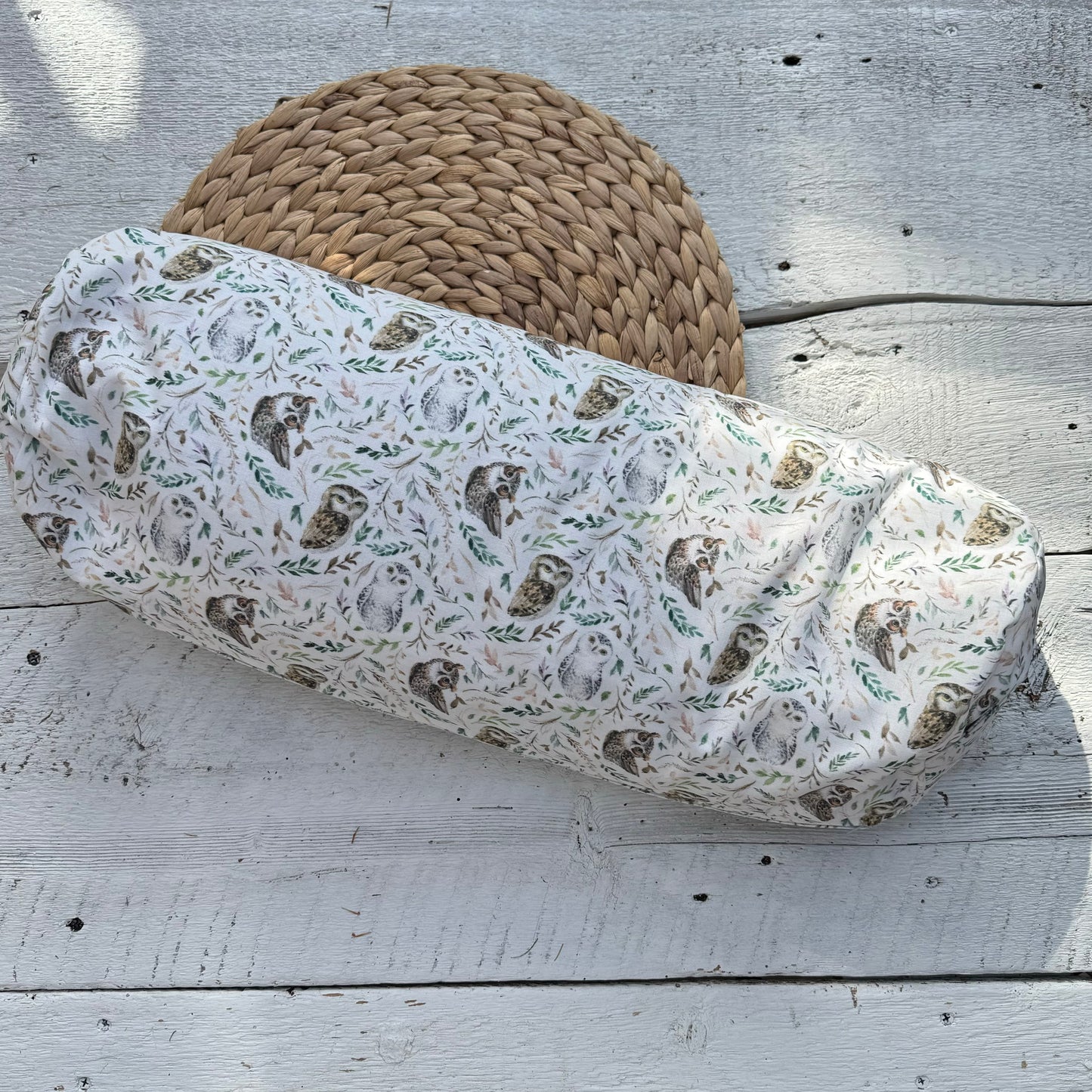 Prêt à partir, Coussin d'allaitement Cylindrique rempli d'écales de sarrasin. Longueur de 20''