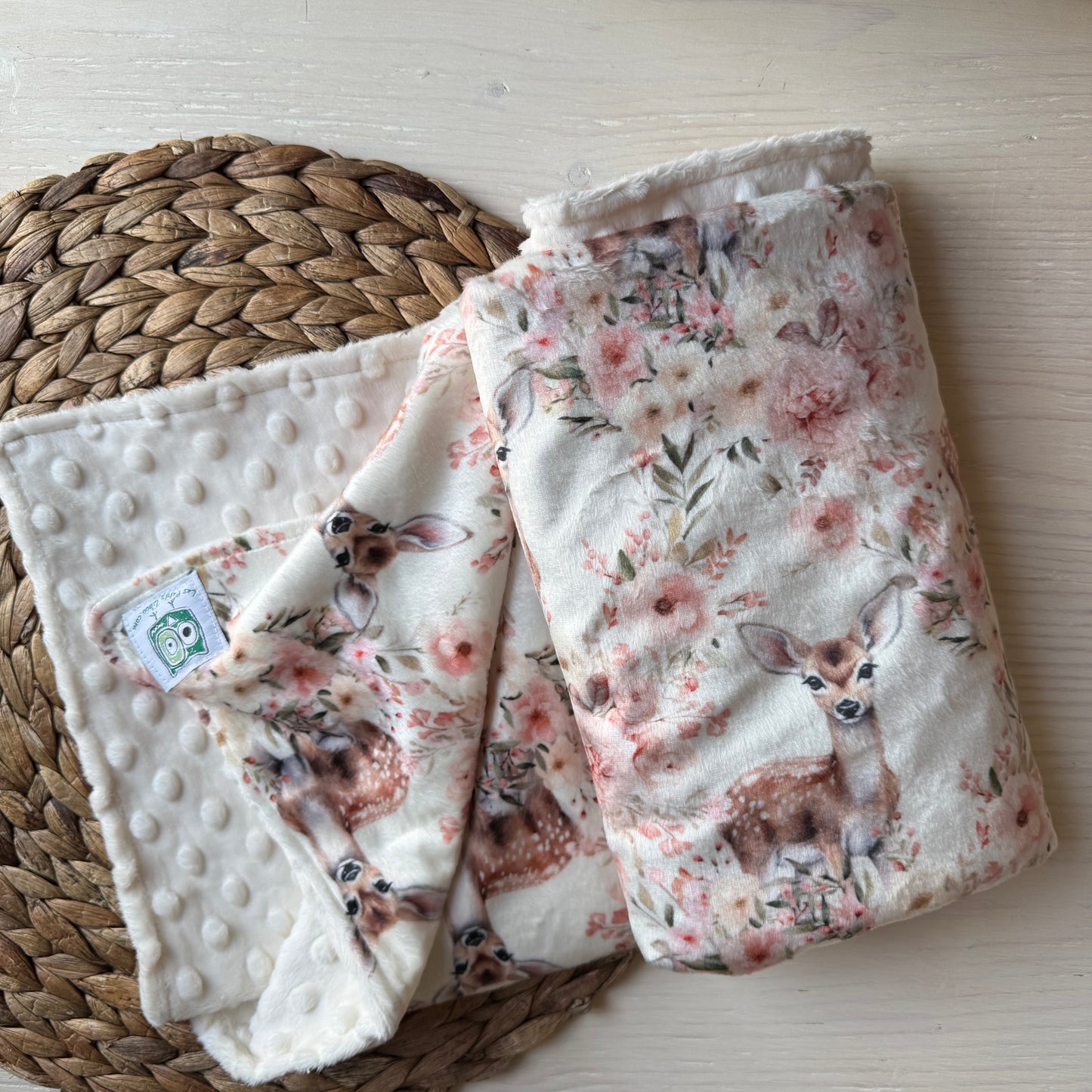 Doudou Douce des 2 cotés PRÊTES À PARTIR,   minky (peluche) imprimé devant et arrière minky ou fourrure