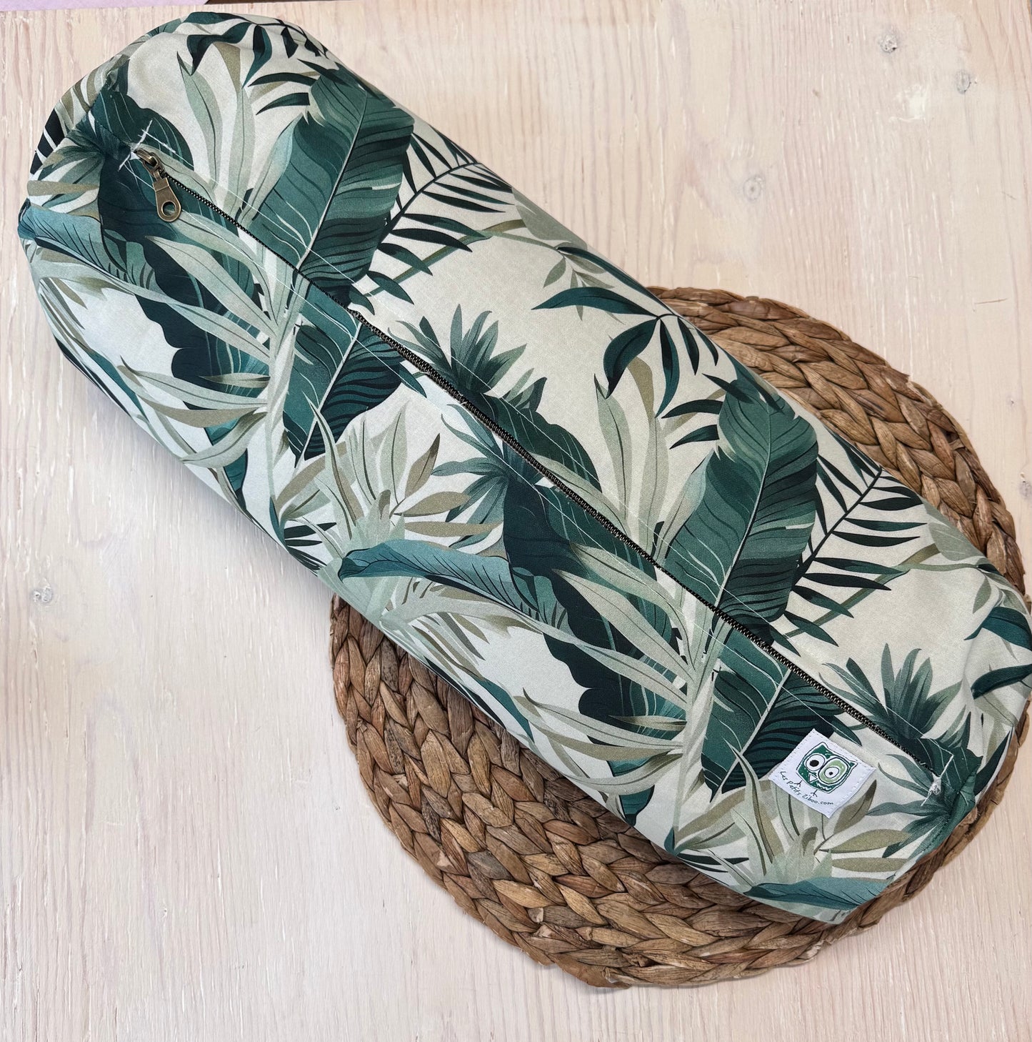 Prêt à partir, Coussin d'allaitement Cylindrique rempli d'écales de sarrasin. Longueur de 20''