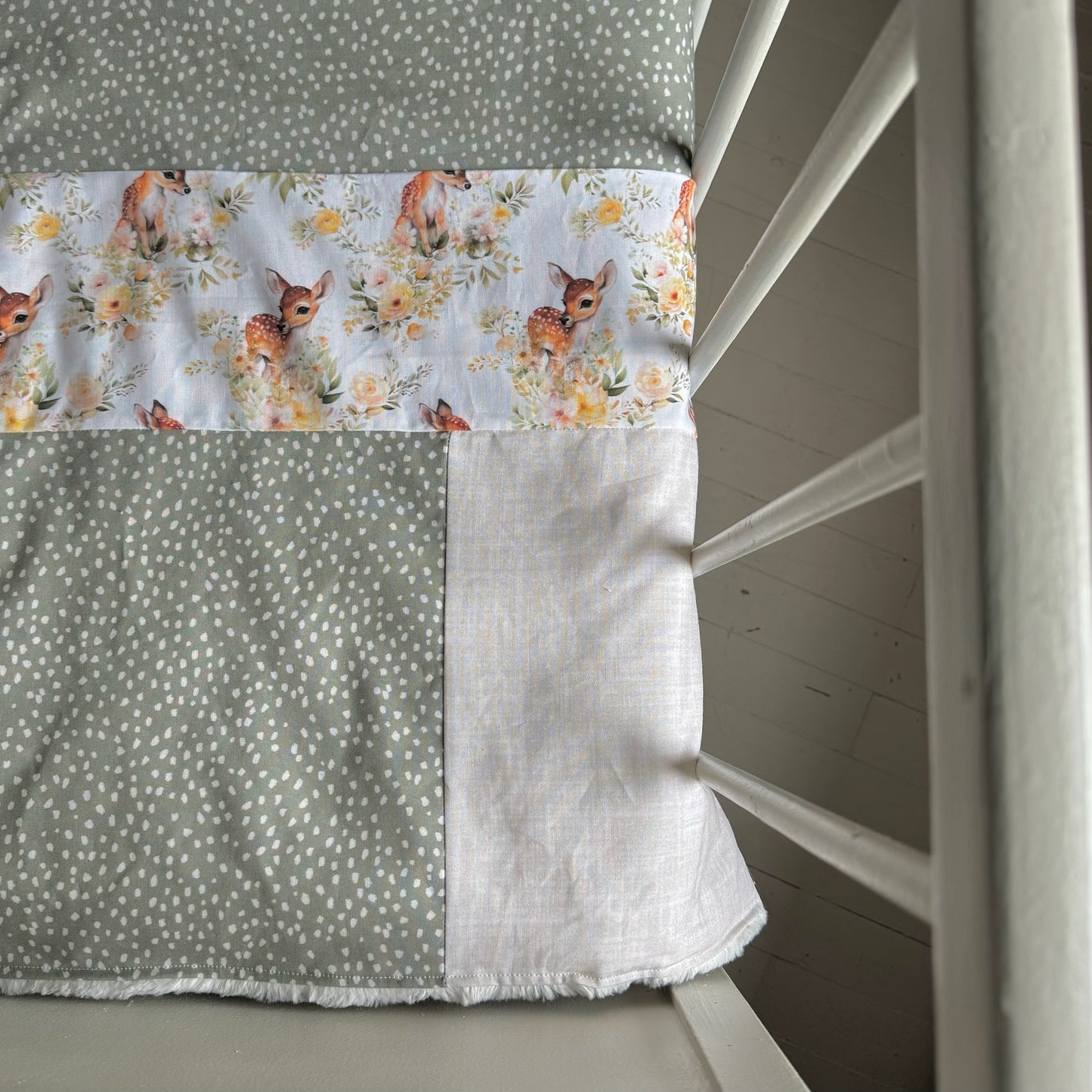 SOLDE, Prête à partir ! Couverture de style courtepointe cerfs fleuri jaune endos fourrure ivoire