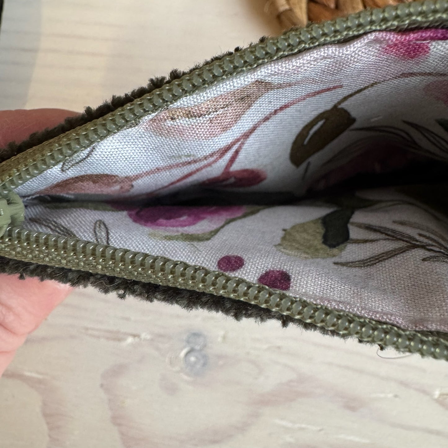 Pochette style petite sacoche, porte cellulaire, prêtes à partir