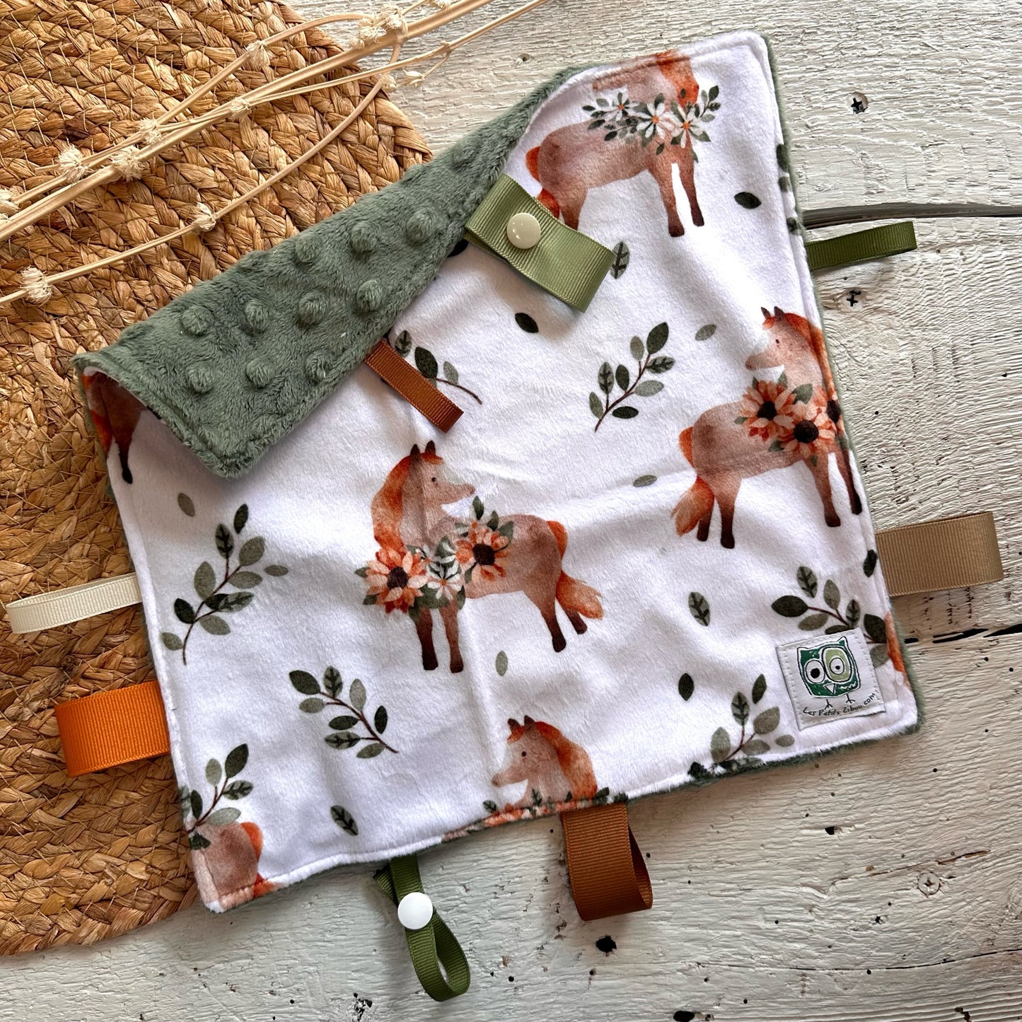 Doudou Rikiki douce des 2 cotés,doudou attache suce / jouet, taille 10x10" (25cm x 25cm) endos en minky ou fourrure et possibilité d'ajouter l'ensemble cadeau