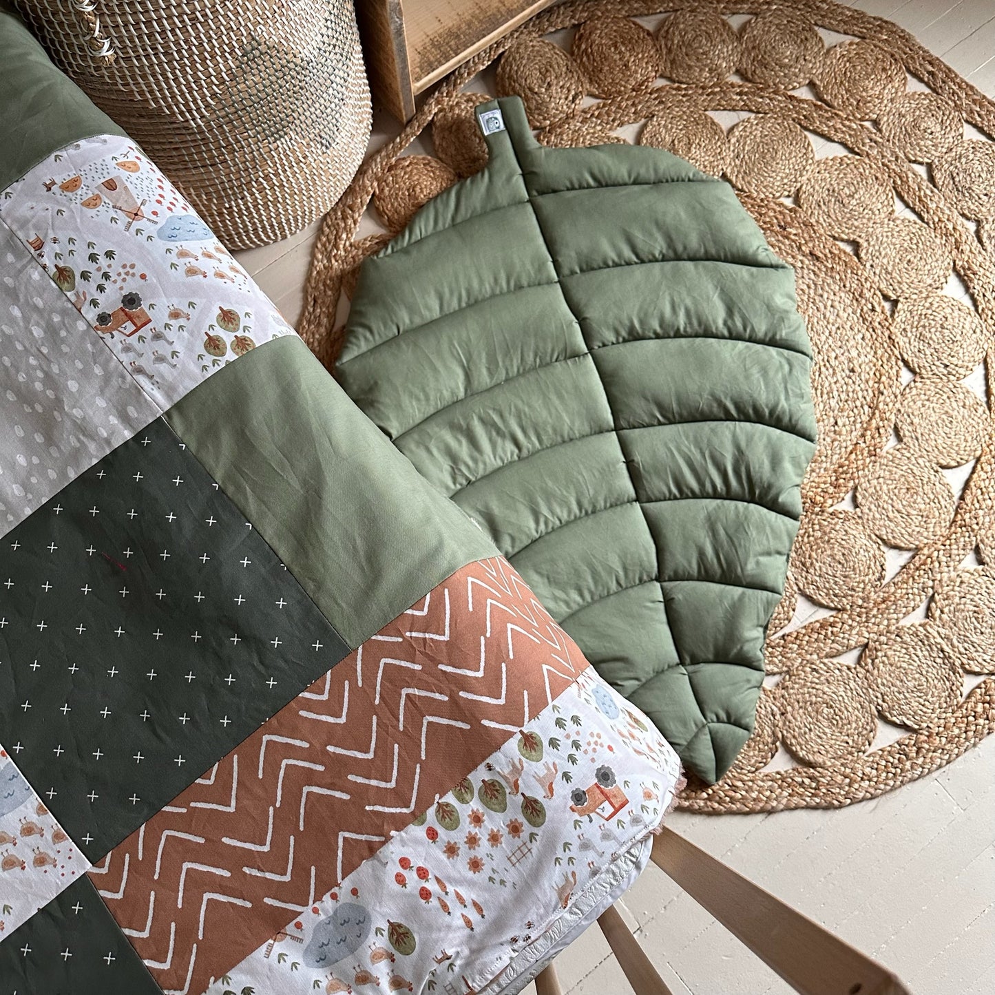 Tapis d'éveil feuille, tapis décoratif, tapis de sol ou de jeu pour bébé, prêts à partir !