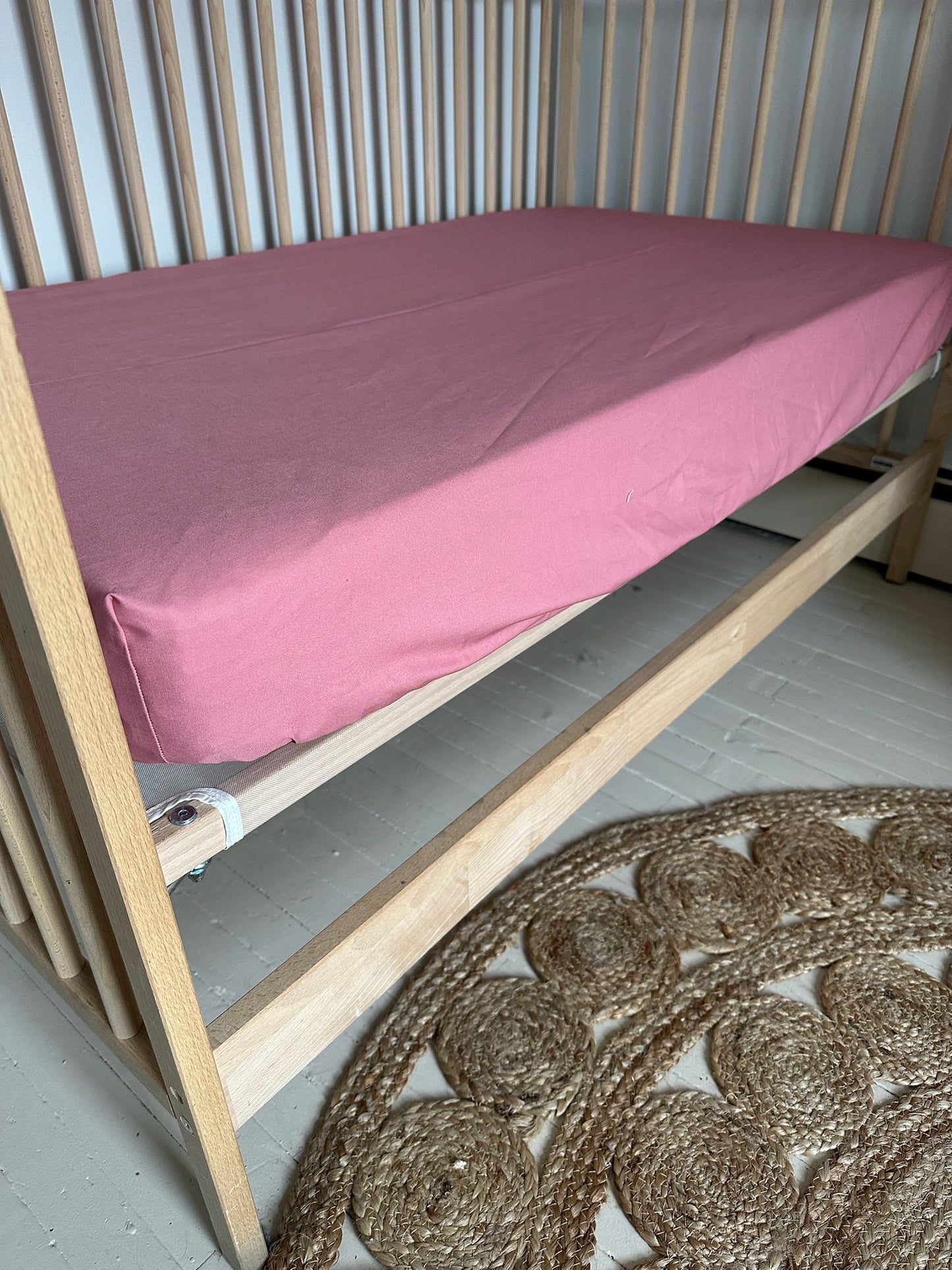 Drap contour 100% coton uni pour couchette, lit de bébé, lit de transition