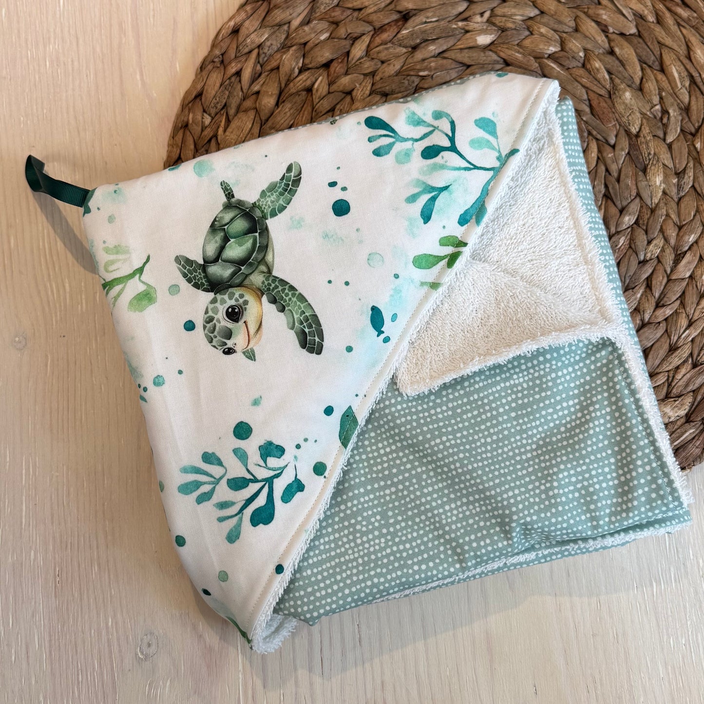 Prête à partir ! Sortie de bain, serviette de bain,  intérieur en ratine absorbante.