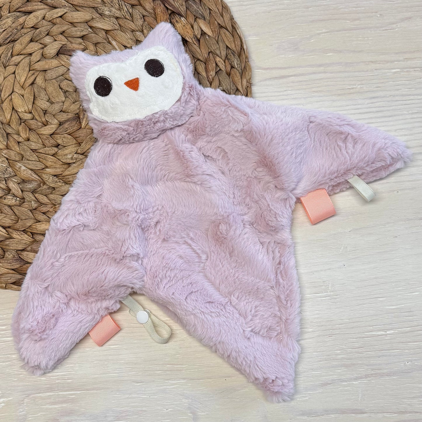 Ziboudoudou , petit doudou, petites peluches mignonne et rassurante à trainer partout ! Prêts à partir
