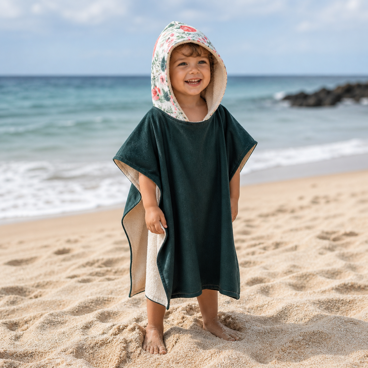 Poncho de plage/de bain, cape de bain, serviette à capuchon, 100% coton taille 9-36 mois ou 3-8 ans