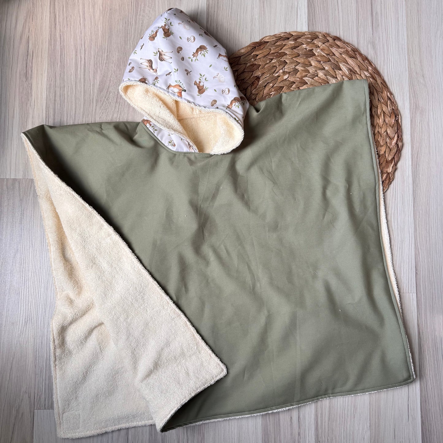 Poncho de plage/de bain, cape de bain, serviette à capuchon, 100% coton taille 9-36 mois ou 3-8 ans