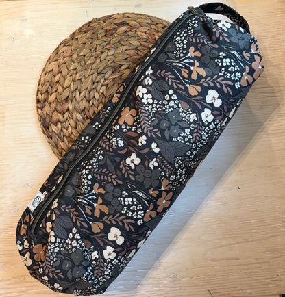 Prêt à partir, Coussin d'allaitement Cylindrique rempli d'écales de sarrasin. Longueur de 20''