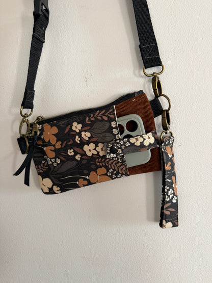 Petite sacoche à cellulaire avec pochette zippé