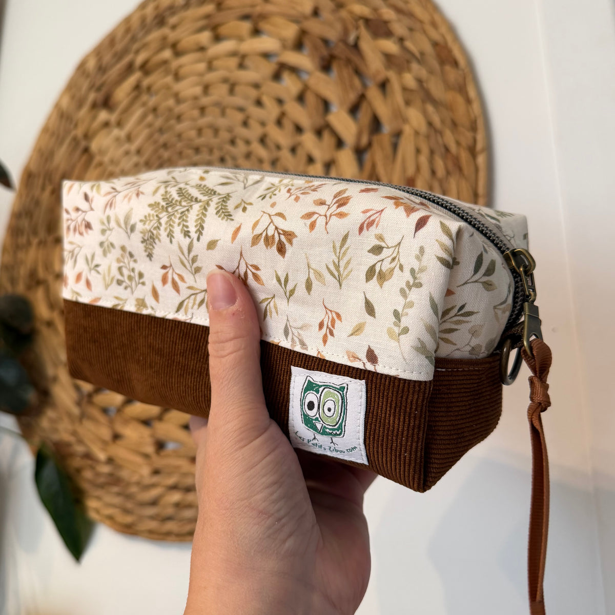 Large makeup bag, medicines, skincare products... with zipper, in stock and ready to go!