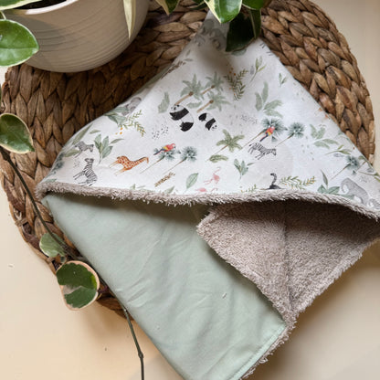 Prête à partir ! Sortie de bain, serviette de bain,  intérieur en ratine absorbante.