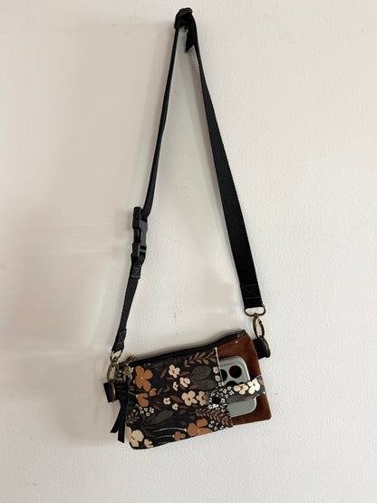 Petite sacoche à cellulaire avec pochette zippé