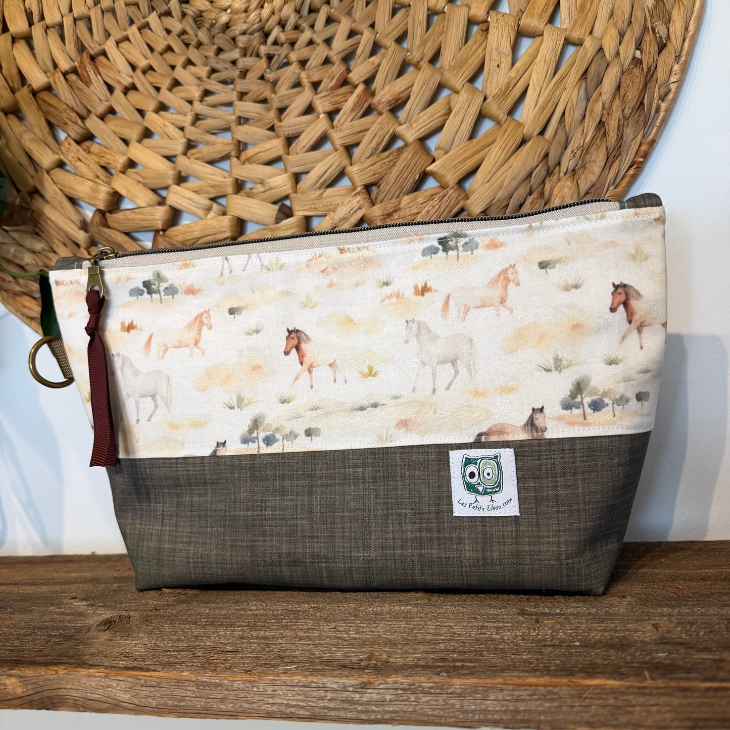 Trousse XL, Grande pochette pour produits de soin, maquillage, hygiène personnelle, medicaments, brosse et fer à cheveux …