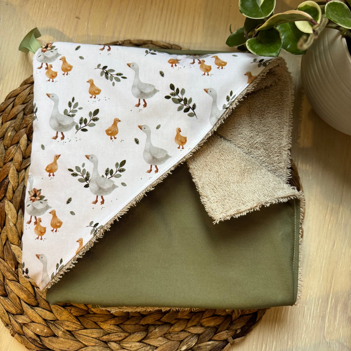 Prête à partir ! Sortie de bain, serviette de bain,  intérieur en ratine absorbante.