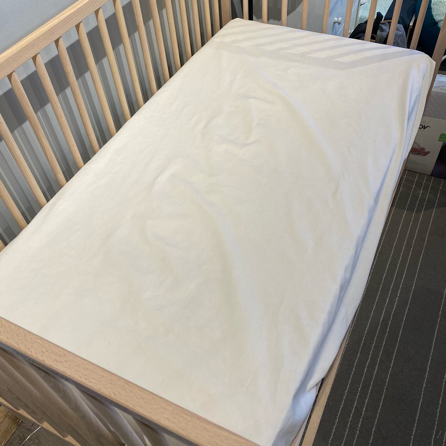 Drap contour 100% coton uni pour couchette, lit de bébé, lit de transition